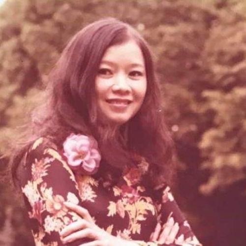 Chuyến Đò Vĩ Tuyến - Hoàng Oanh